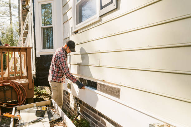 Trusted Storm Damage Siding Repair service in Springdale, SC - Creative Siding
